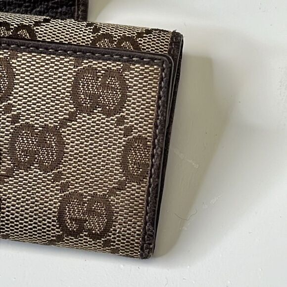 GUCCI Monogram Key Holder GG Canvas Signature Logo & unbranded keychain - Picture 7 of 14